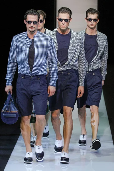 Look 54